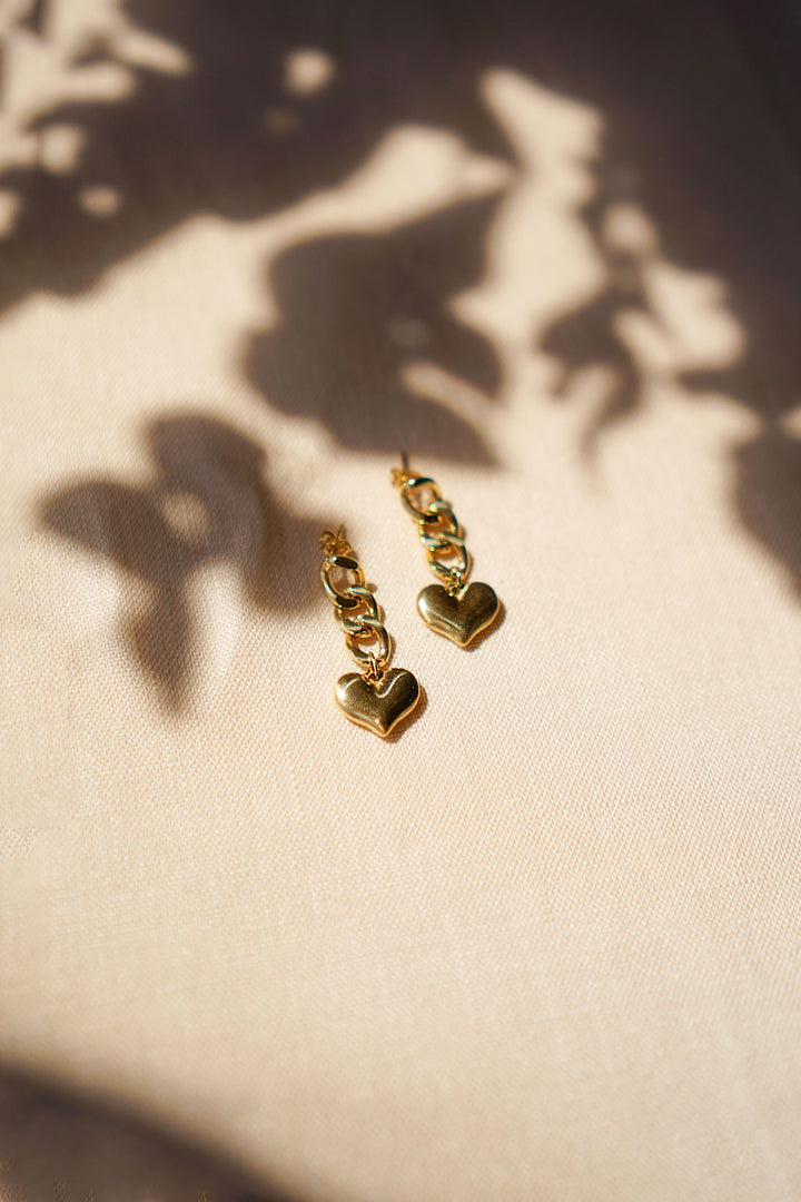 Love Dangle